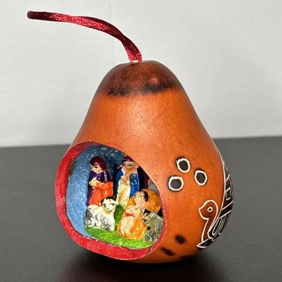 Christmas Ornament Carved Gourd Nativity Folk Art 2.5” Manger Scene Christian - Picture 5 of 9
